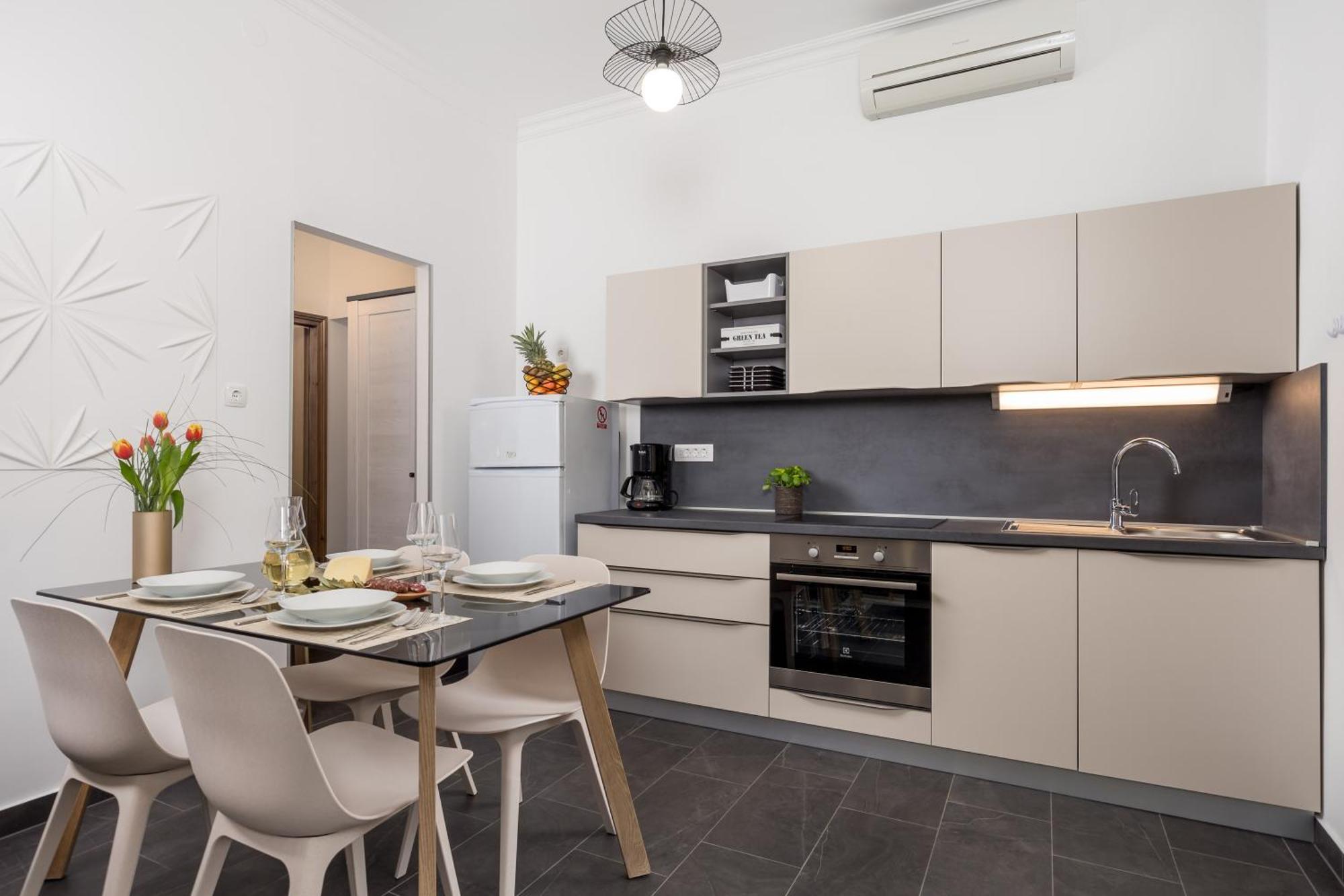 Guest House Deskovic Mošćenička Draga الغرفة الصورة